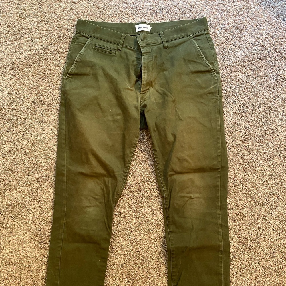 Taylor Stitch Slim Chino in Organic Olive
